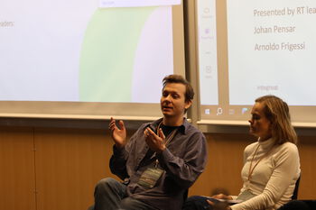 Community ,Adaptation ,Presentation ,Public speaking ,Technology.