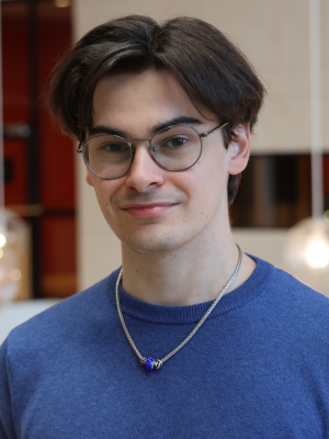 Necklace ,Forehead ,Glasses ,Hair ,Cheek.