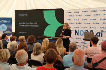 elektronisk enhet ,hendelse ,skjermenhet ,møbler ,presentasjon.