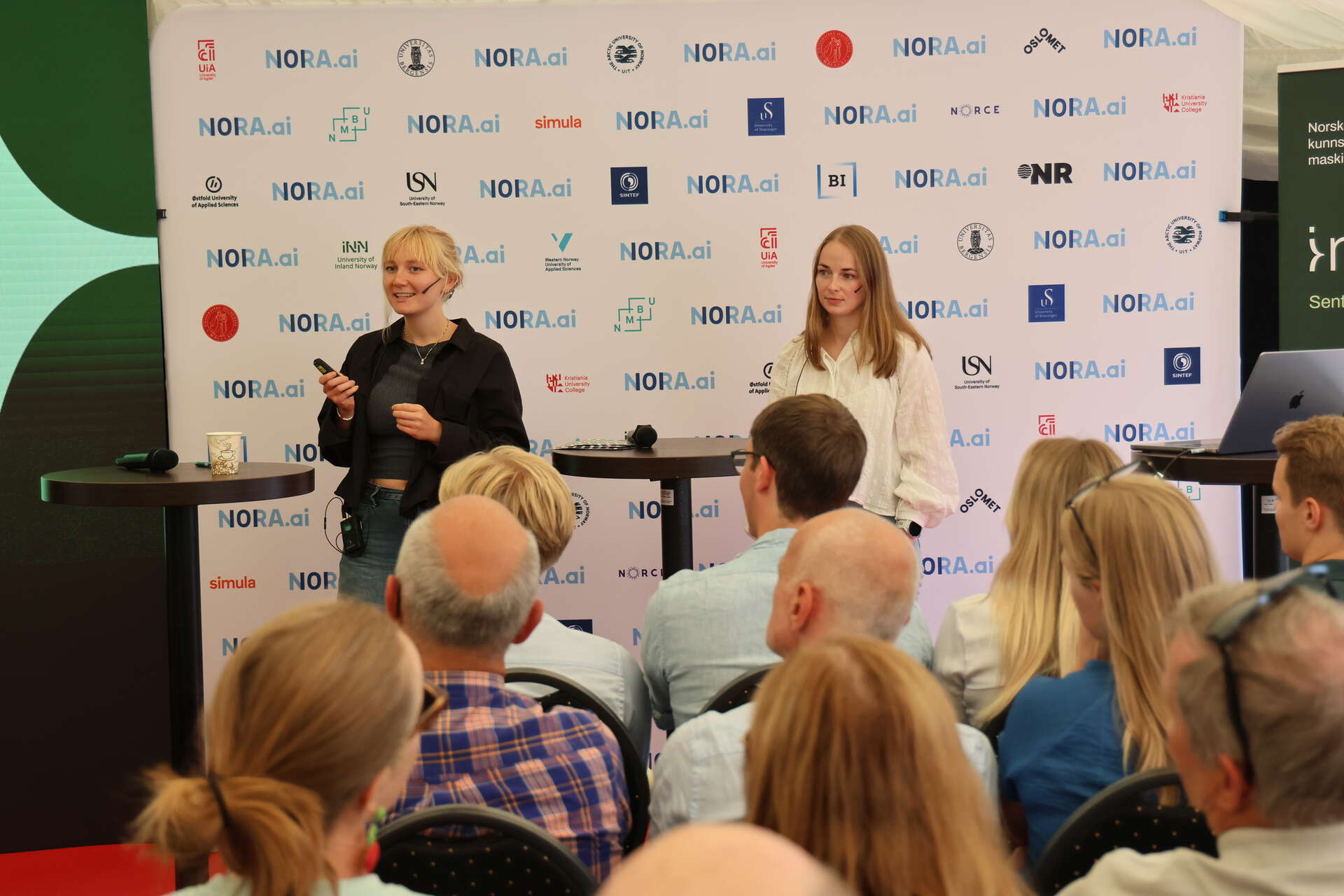 Hedvig Borgen Reiersrud og Berit Omli Øksnes, begge stipendiater ved Integreat og Universitetet i Oslo